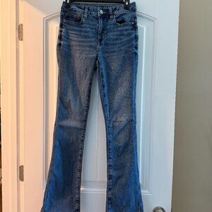 American Eagle High Rise Skinny Kick Jeans